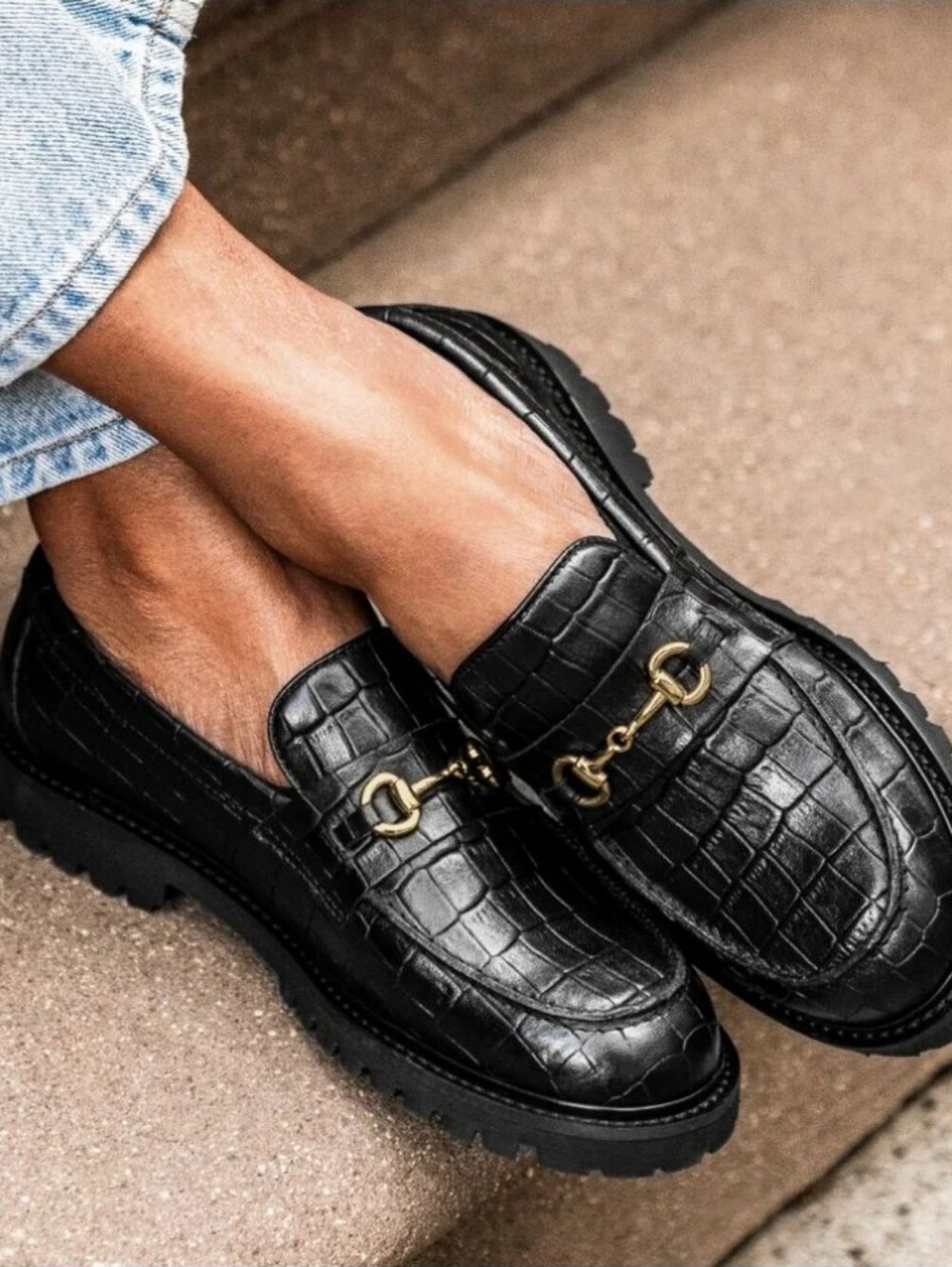 Thursday Boot Company Penny Black Gold Chroco Embossed Leather Women's 7